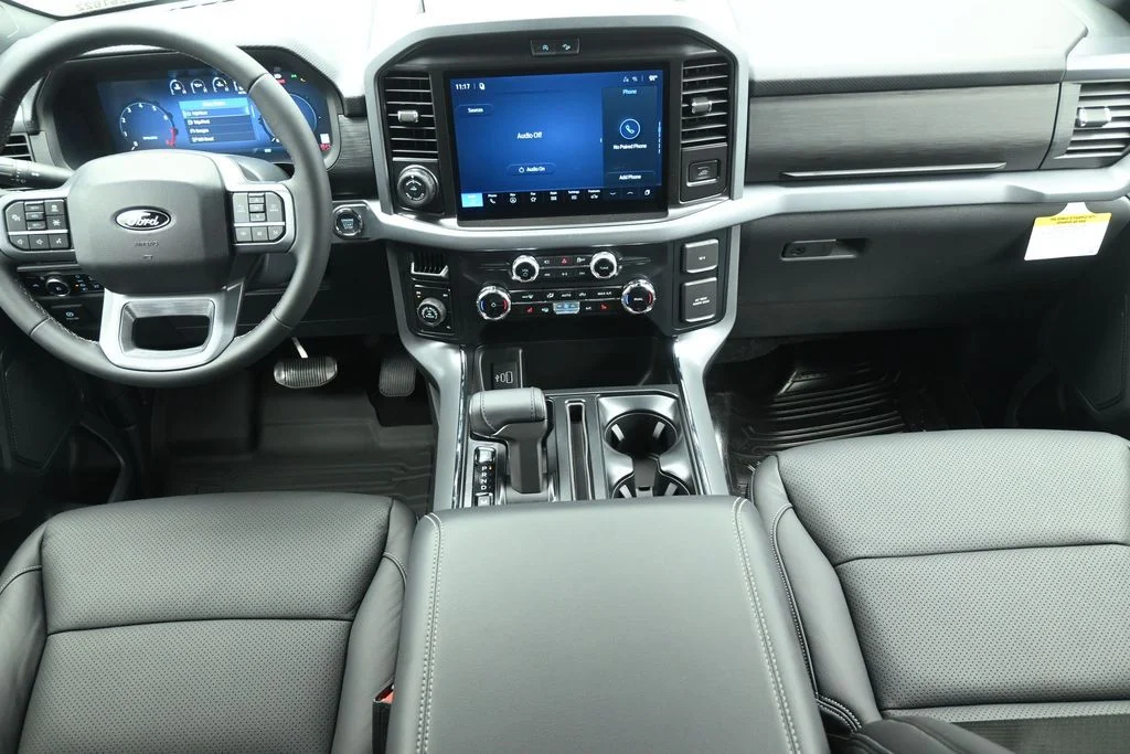 New 2026 Oxford White Ford XLT image 21