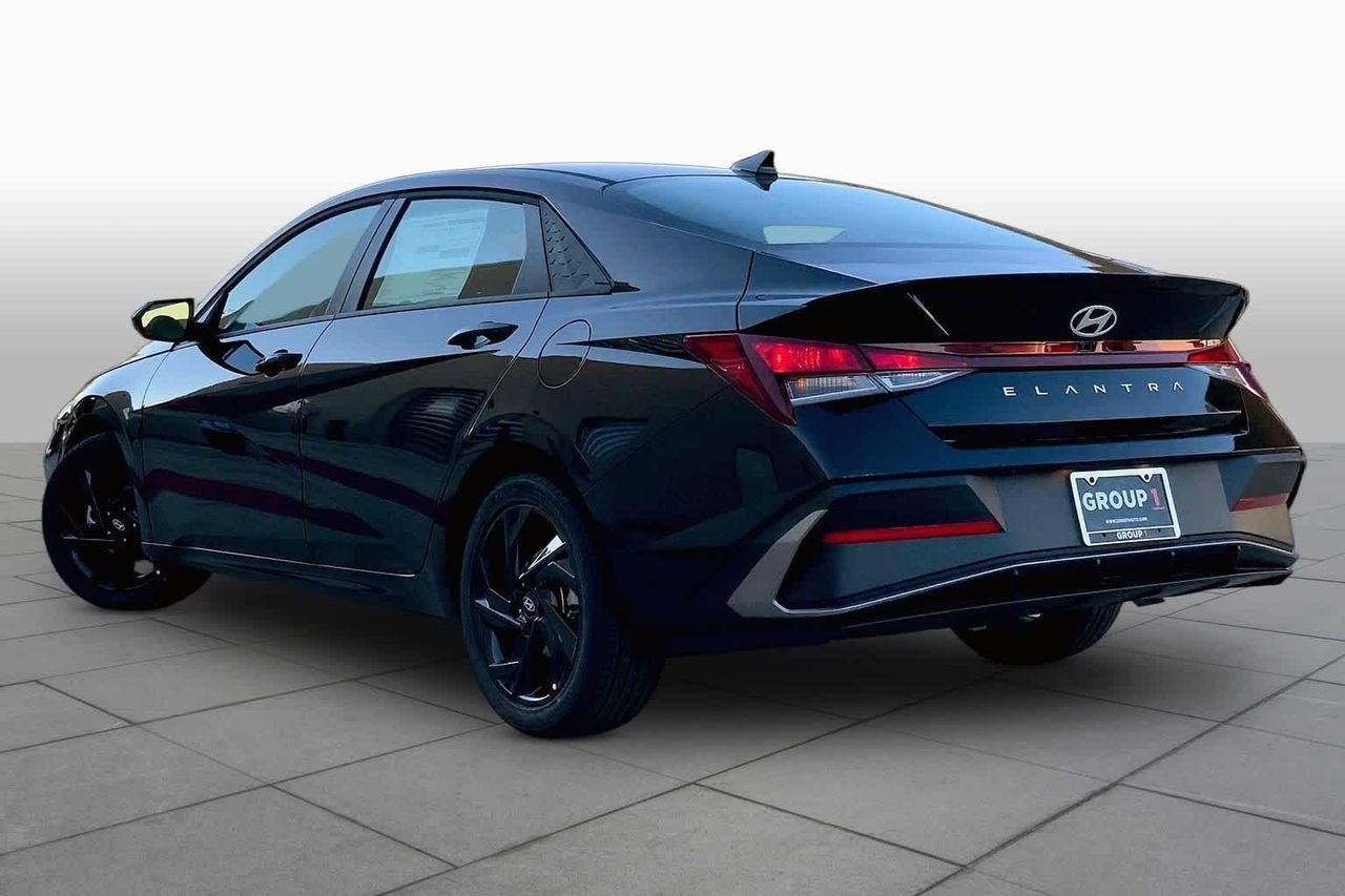 New 2026 Abyss Black Hyundai SEL Sport Plus image 12