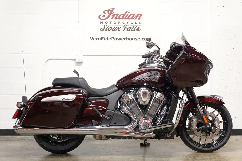 New 2026 CRIMSON Indian Motorcycle  image 1