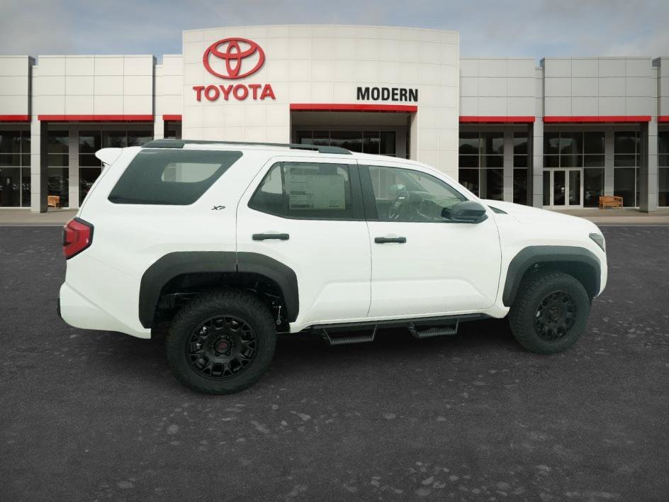 New 2026 Ice Cap Toyota SR5 image 16