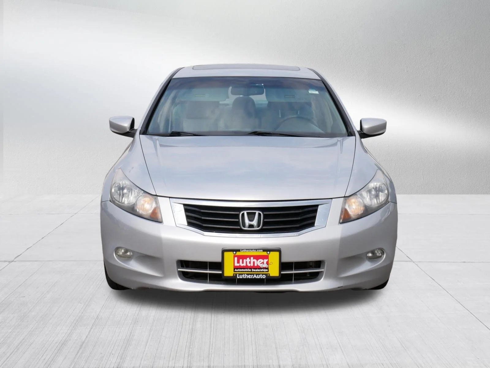 Used 2008 Alabaster Silver Metallic Honda EX-L image 2