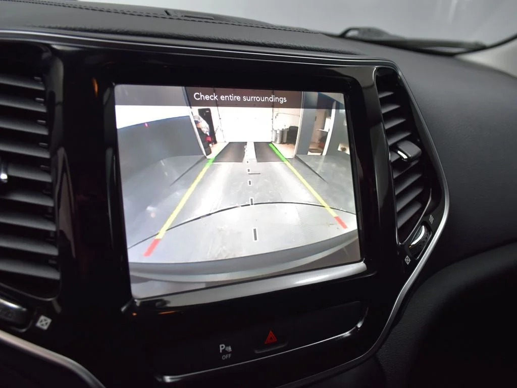 Used 2019 Black Jeep Limited image 12
