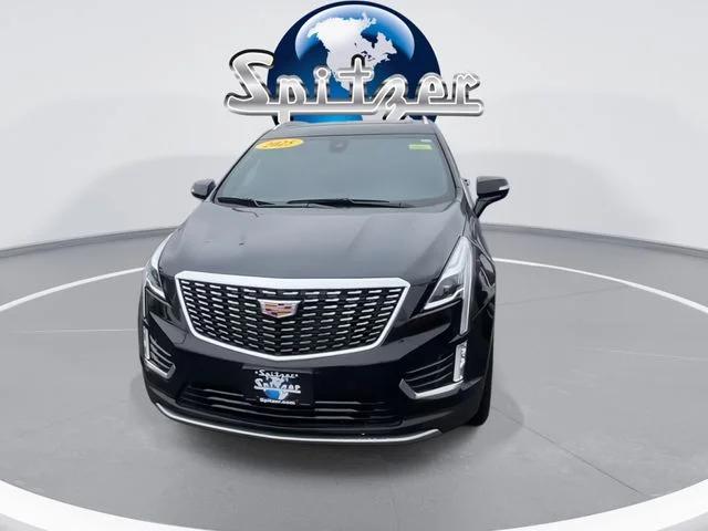 2025 Cadillac XT5 Premium Luxury - Photo 3