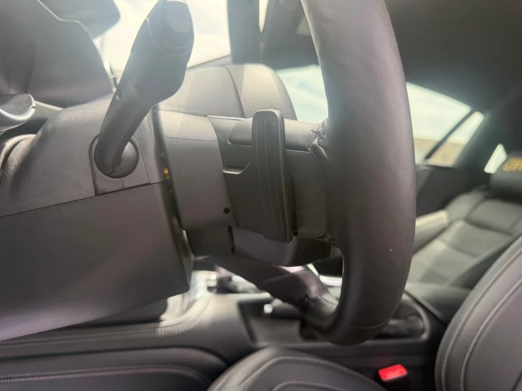 Used 2022 Gray Metallic Ford GT Premium image 25