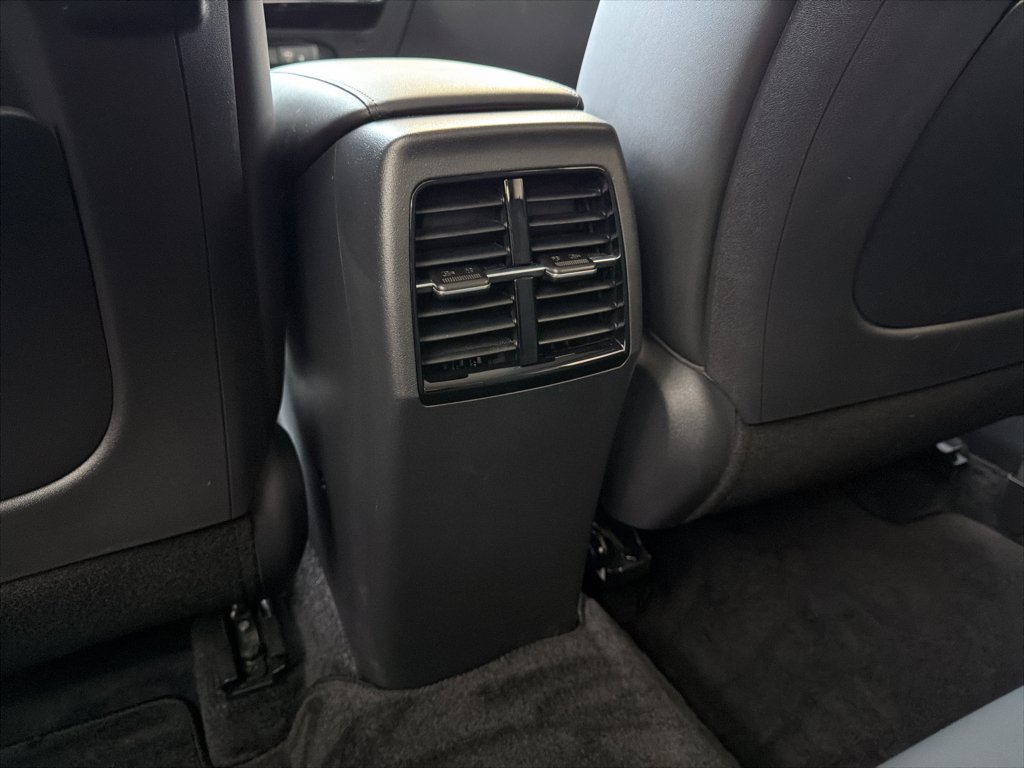 Used 2023 Green Kia EX image 16