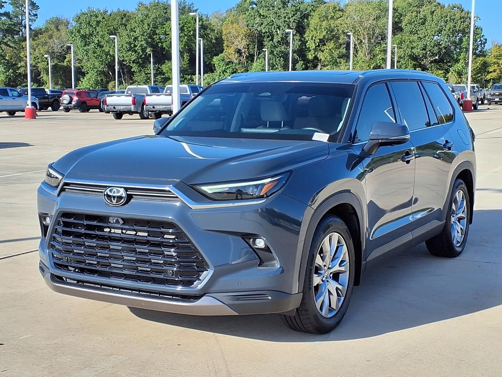 Certified Used 2025 Cloud Toyota Limited image 3