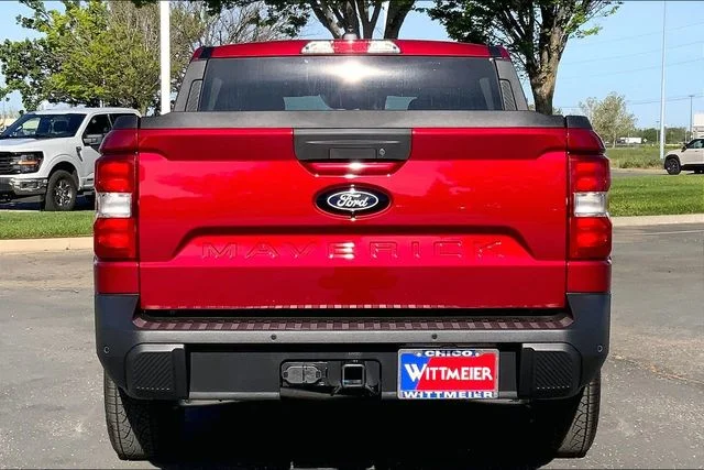 New 2026 Ruby Red Metallic Tinted Clearcoat Ford XLT image 4