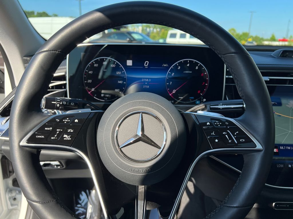 Certified Used 2025 White Mercedes-Benz E 450 image 18