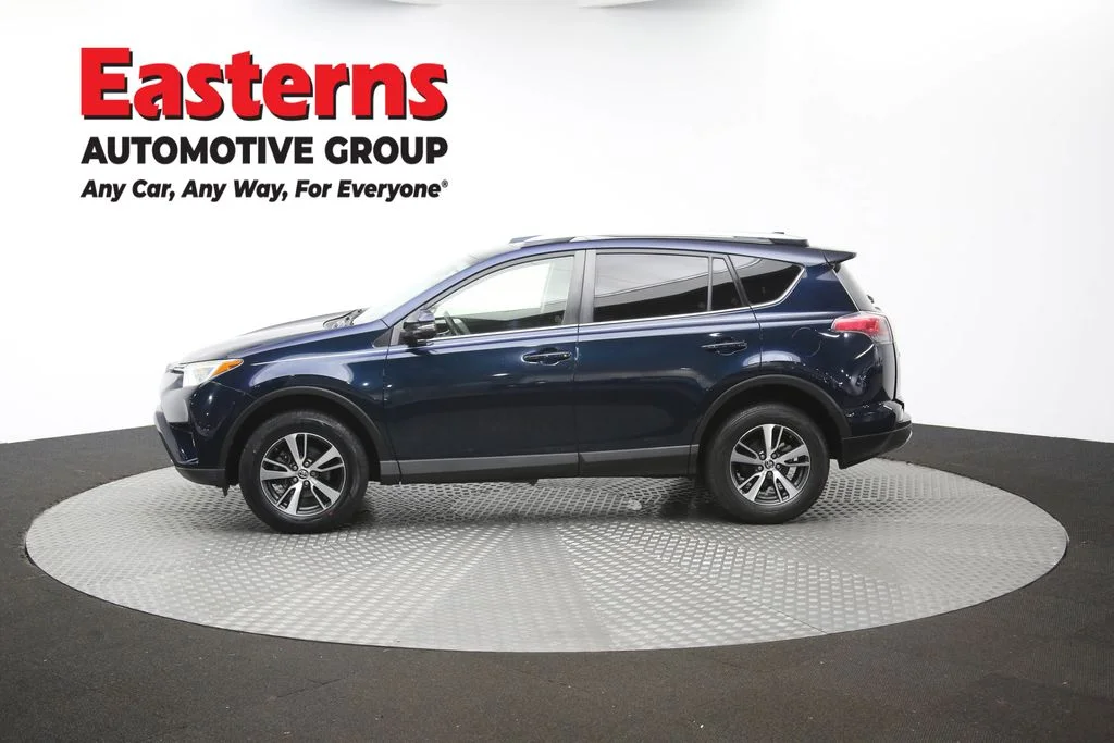 Used 2017 Blue Toyota XLE image 63