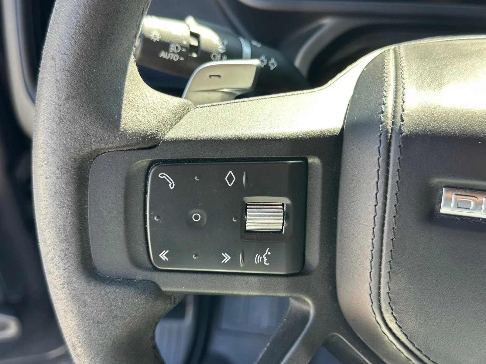Used 2023 Carpathian Grey Premium Metallic Land Rover Carpathian Edition image 29