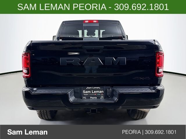 New 2026 Diamond Black Crystal Pearl-Coat Exterior Paint RAM Tradesman image 6
