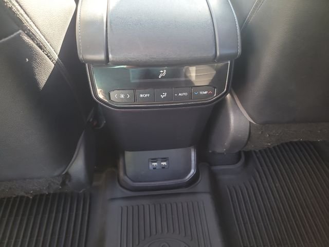 Used 2020 Red Toyota XLE image 16