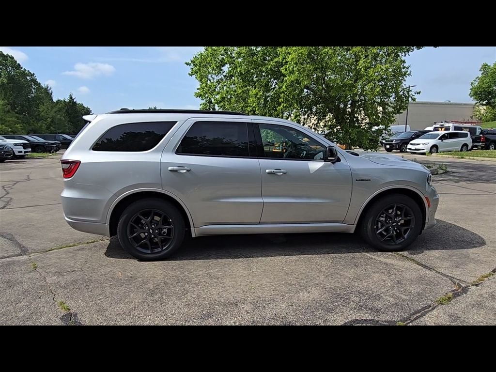 New 2026 Triple Nickel Exterior Paint Dodge GT Plus HEMI V8 image 8