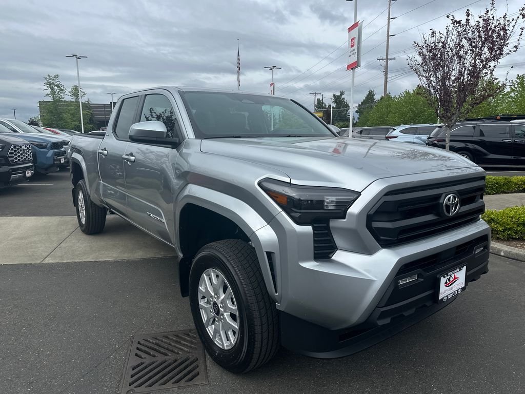New 2026 Celestial Silver Metallic Toyota SR5 image 7