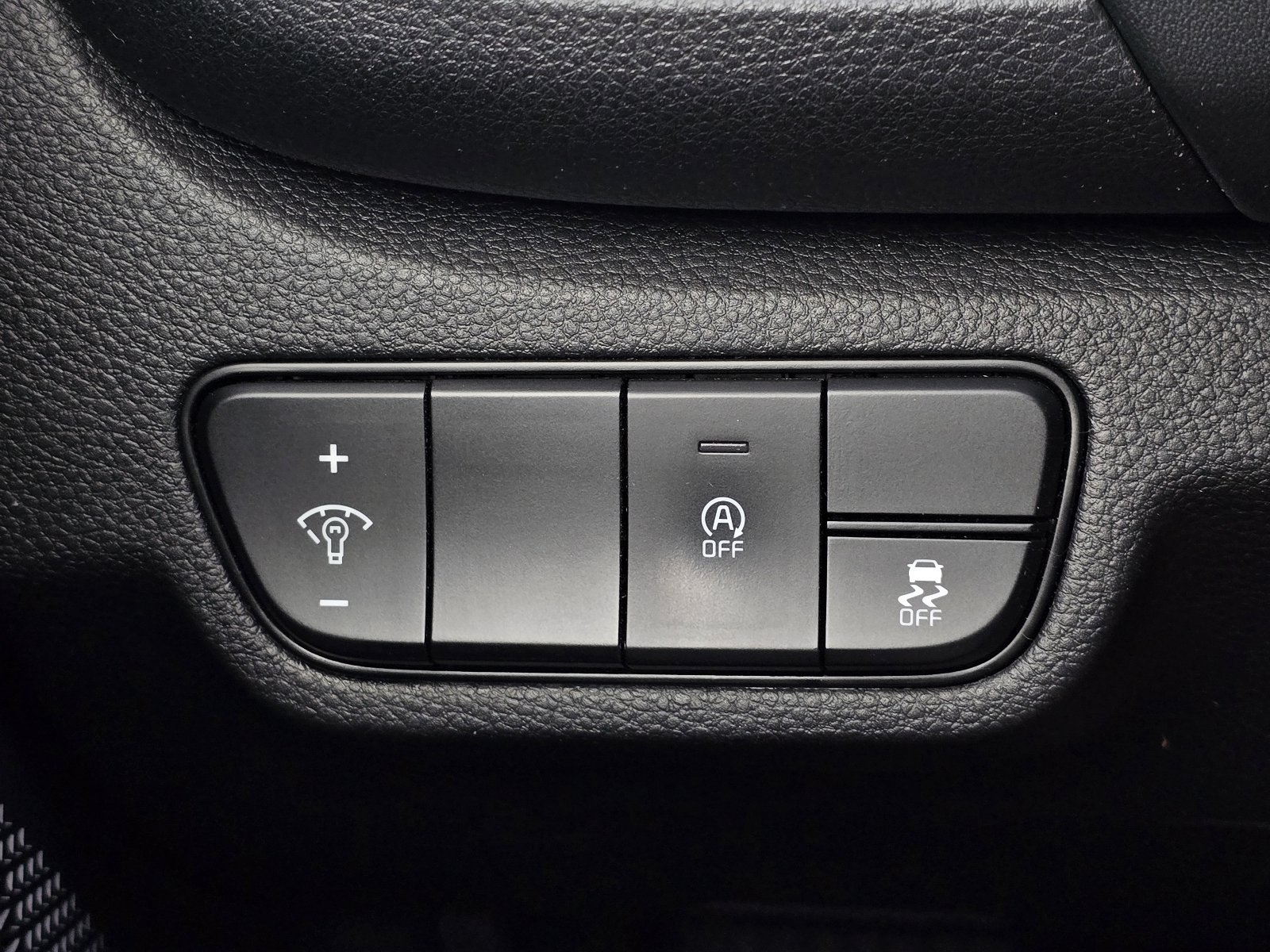 Used 2024 White Kia EX image 21