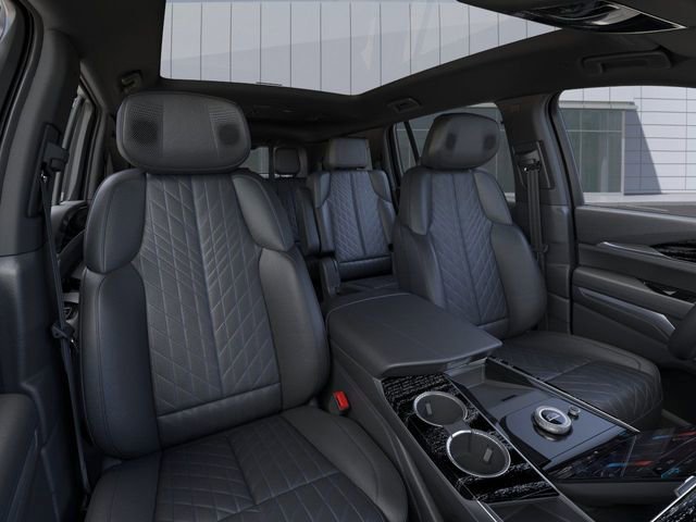 2025 Cadillac Escalade IQ Luxury 1 - Photo 16