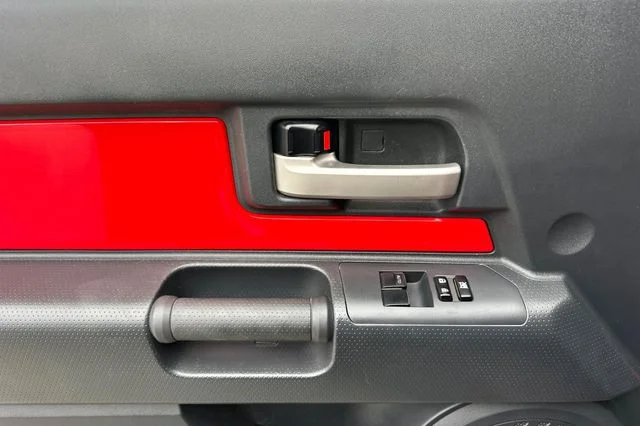 Used 2012 Red Toyota Base image 12