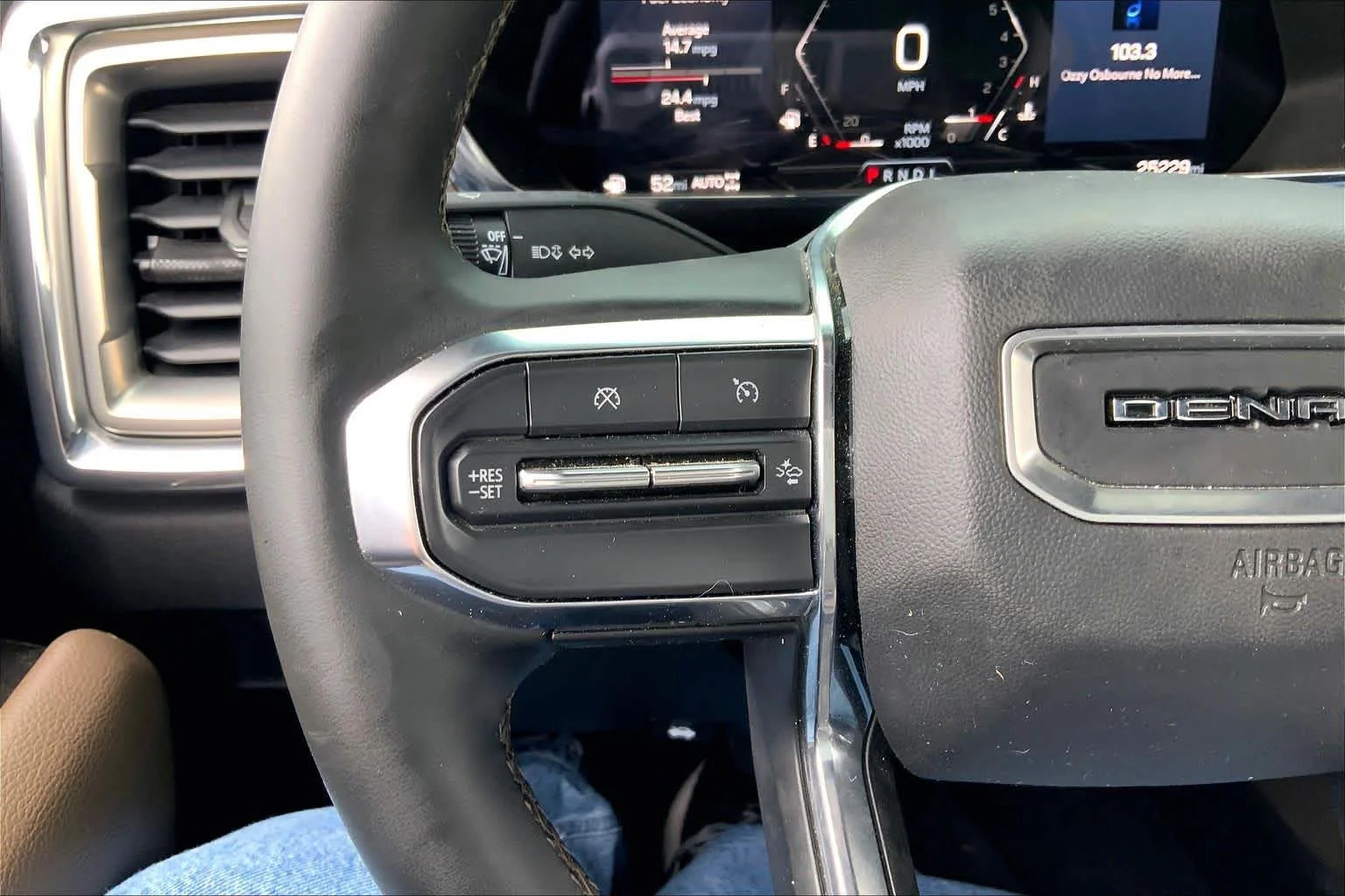Used 2024 Sterling Metallic GMC 4WD Denali image 24
