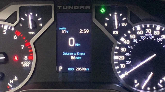 Used 2025 Ice Toyota SR5 image 10