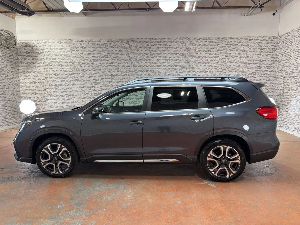 Used 2023 Gray Subaru Limited image 4