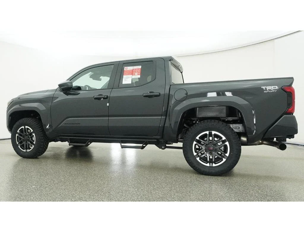 2026 Toyota Tacoma TRD Sport - Photo 20