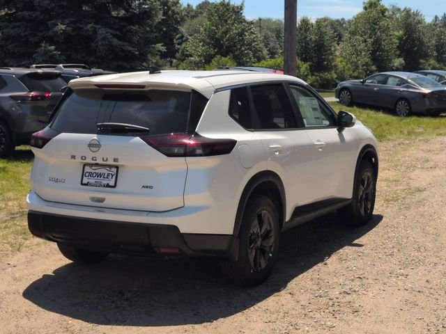 New 2026 White Nissan SV image 3