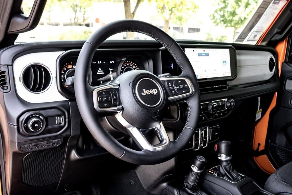 New 2025 Joose Exterior Paint Jeep Sahara image 11