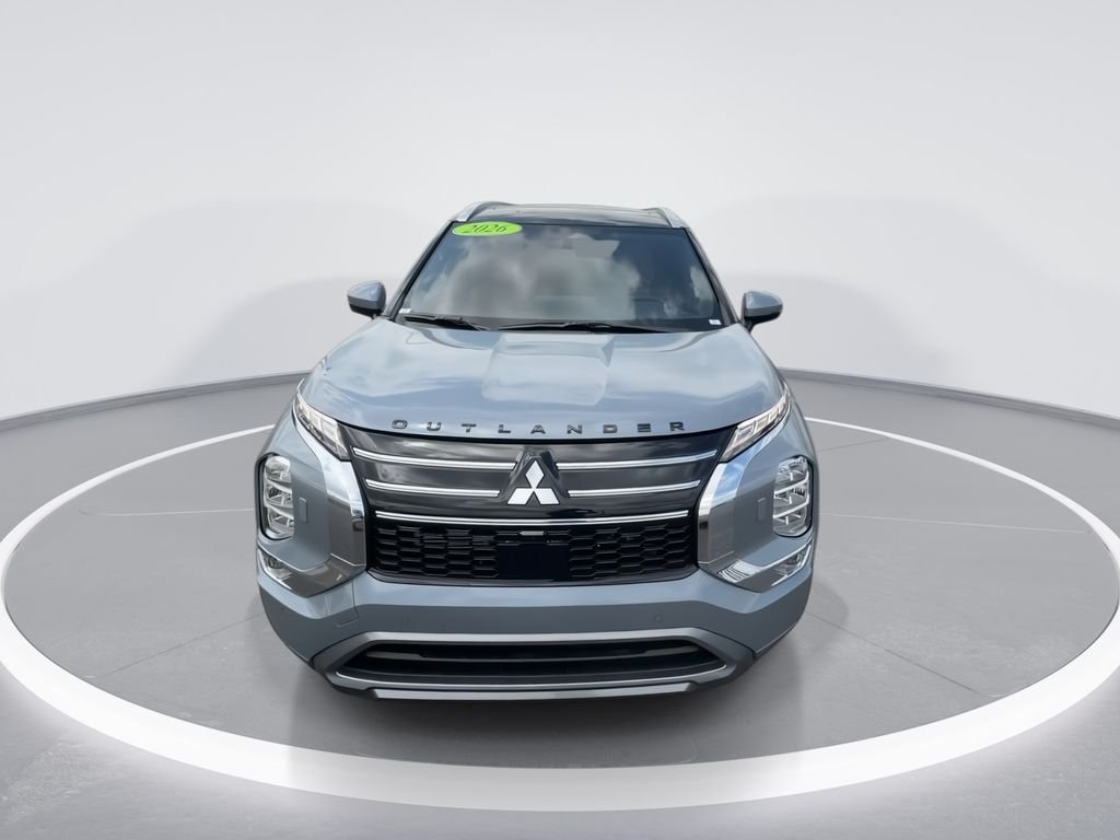 New 2026 Gray Mitsubishi SEL image 3