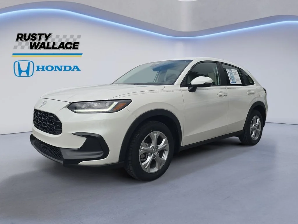 Used 2025 Platinum White Pearl Honda LX image 1