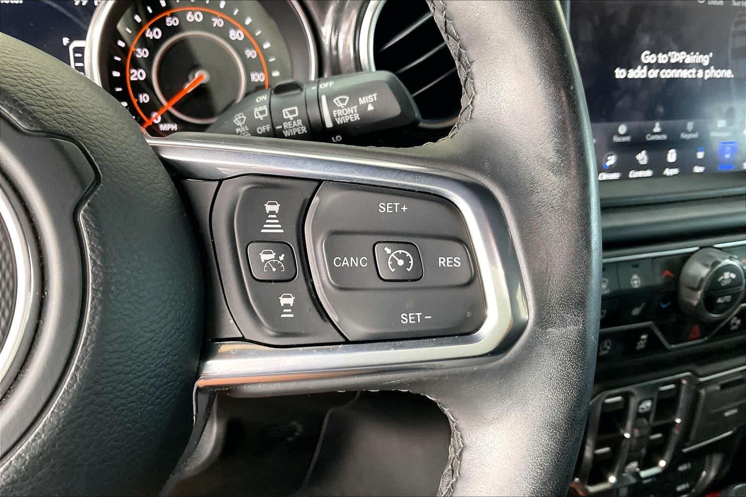 Used 2022 Hydro Blue Pearlcoat Jeep Unlimited Sahara Altitude image 23