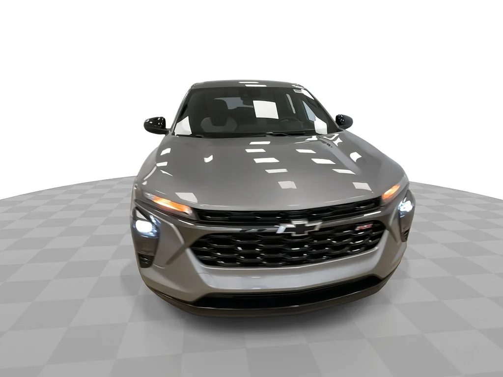 Used 2024 Sterling Gray Metallic Chevrolet RS image 4