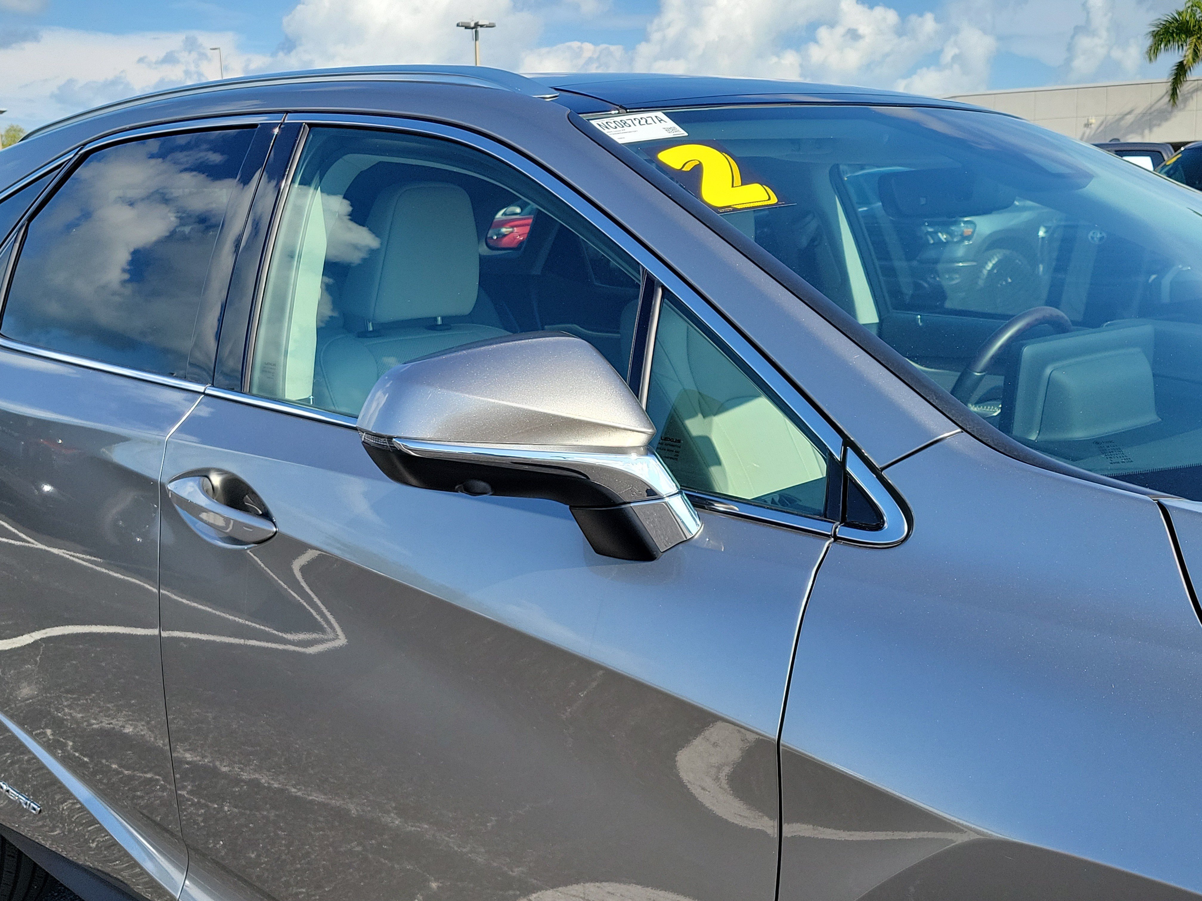 Used 2022 Silver Lexus 450h image 8