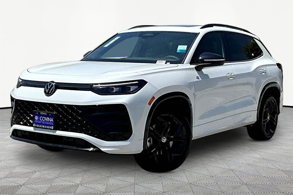 2026 Volkswagen Tiguan SE R-LINE BLACK - Photo 3
