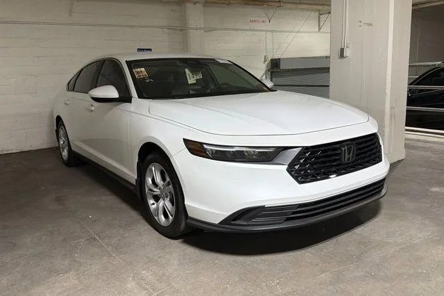 Certified Used 2025 Platinum White Pearl Honda LX image 2