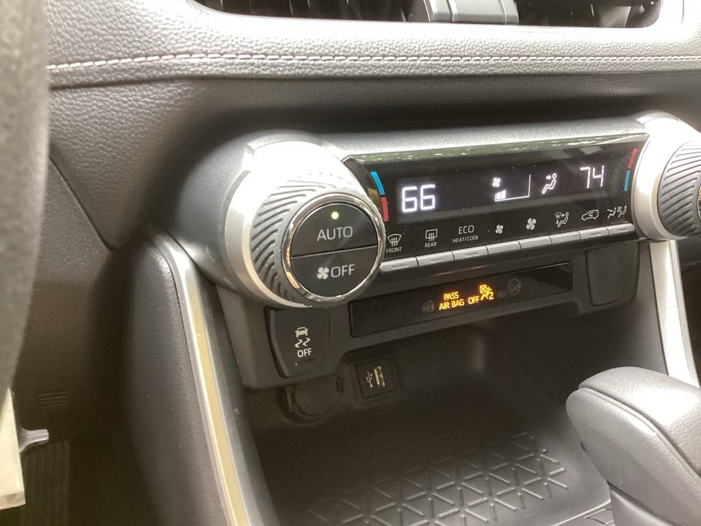 Used 2025 White Toyota LE image 16