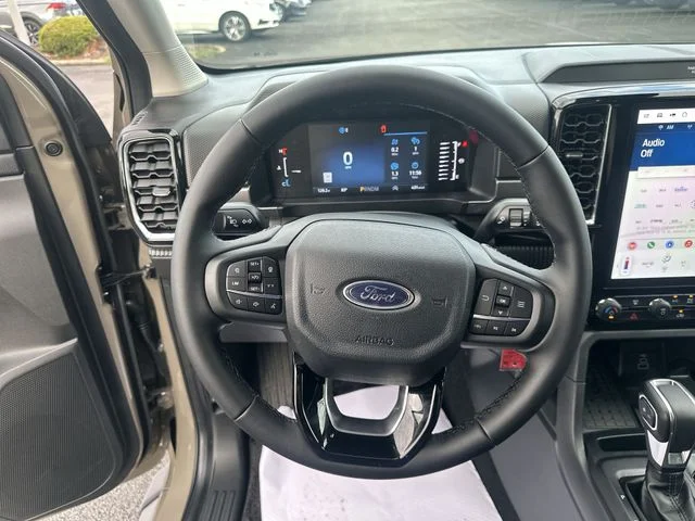 New 2026 Marsh Gray Ford XLT image 12