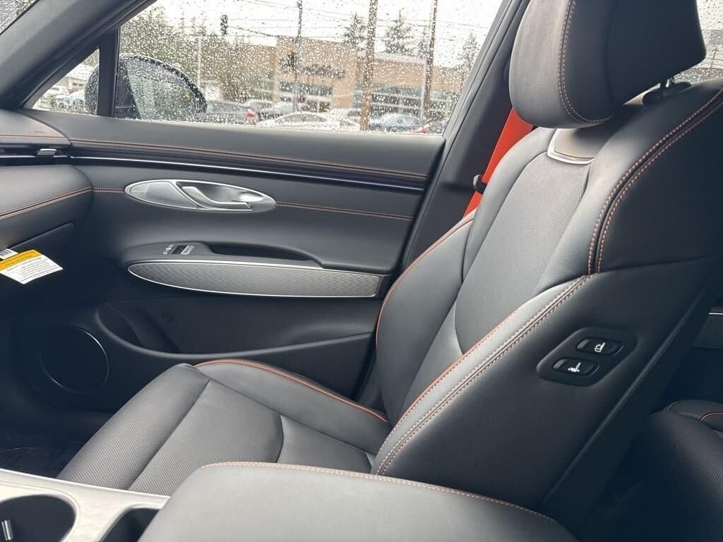 2026 GENESIS GV70 Sport Prestige - Photo 31