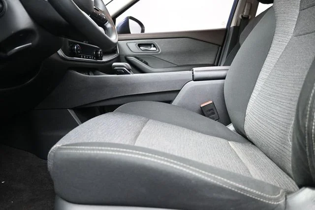 2023 Nissan Rogue SV - Photo 22