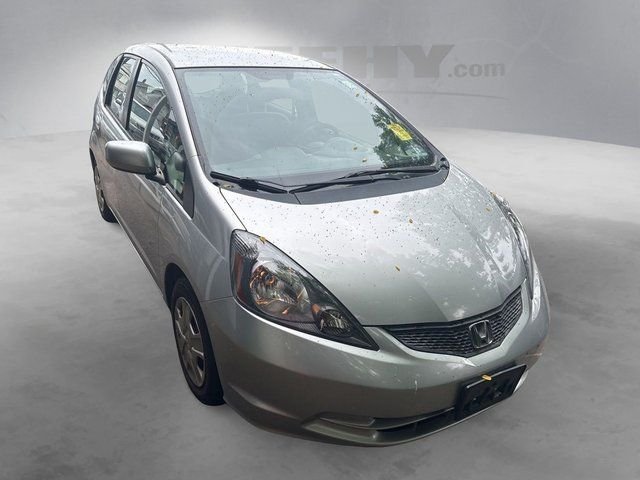Used 2013  Honda Base image 2