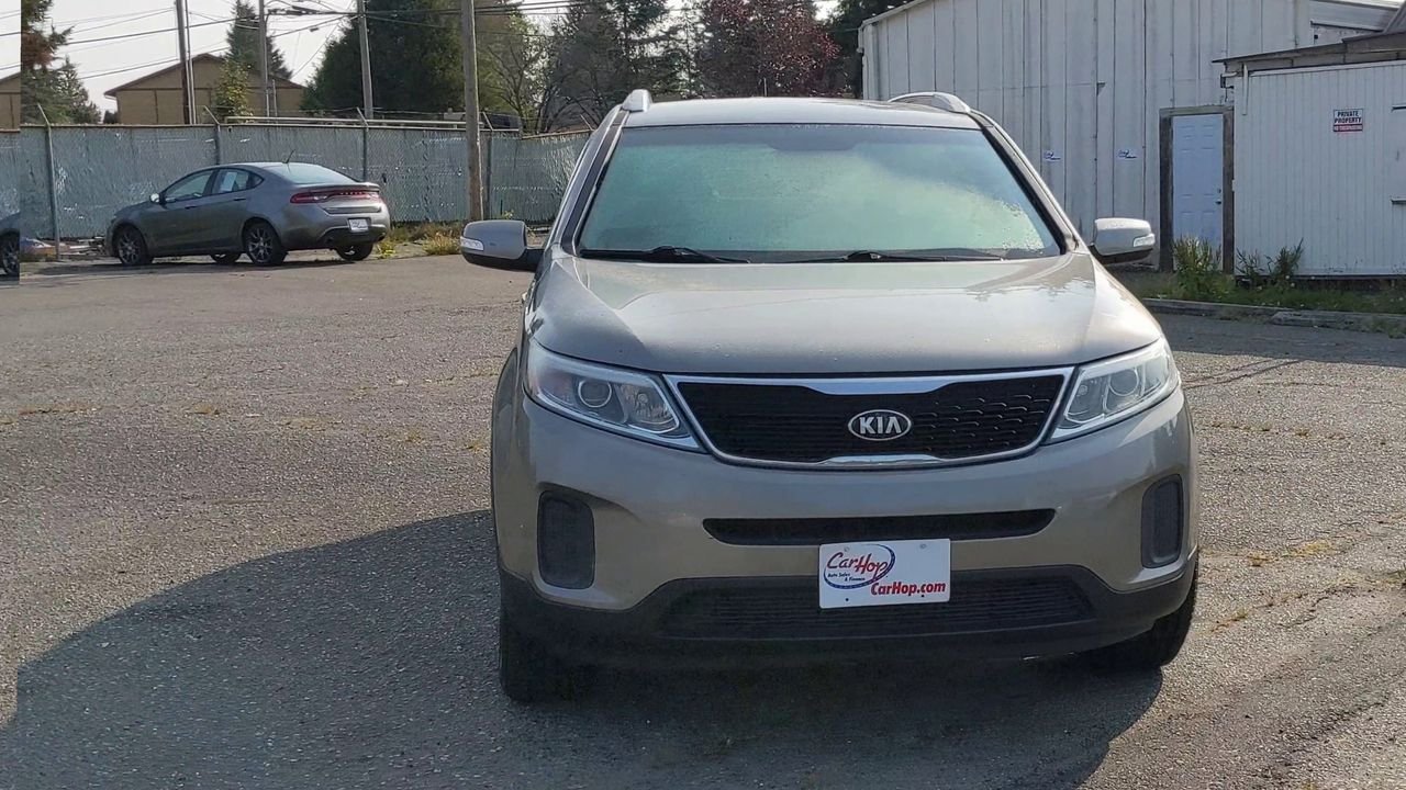 2015 Kia Sorento LX V6 photo 3