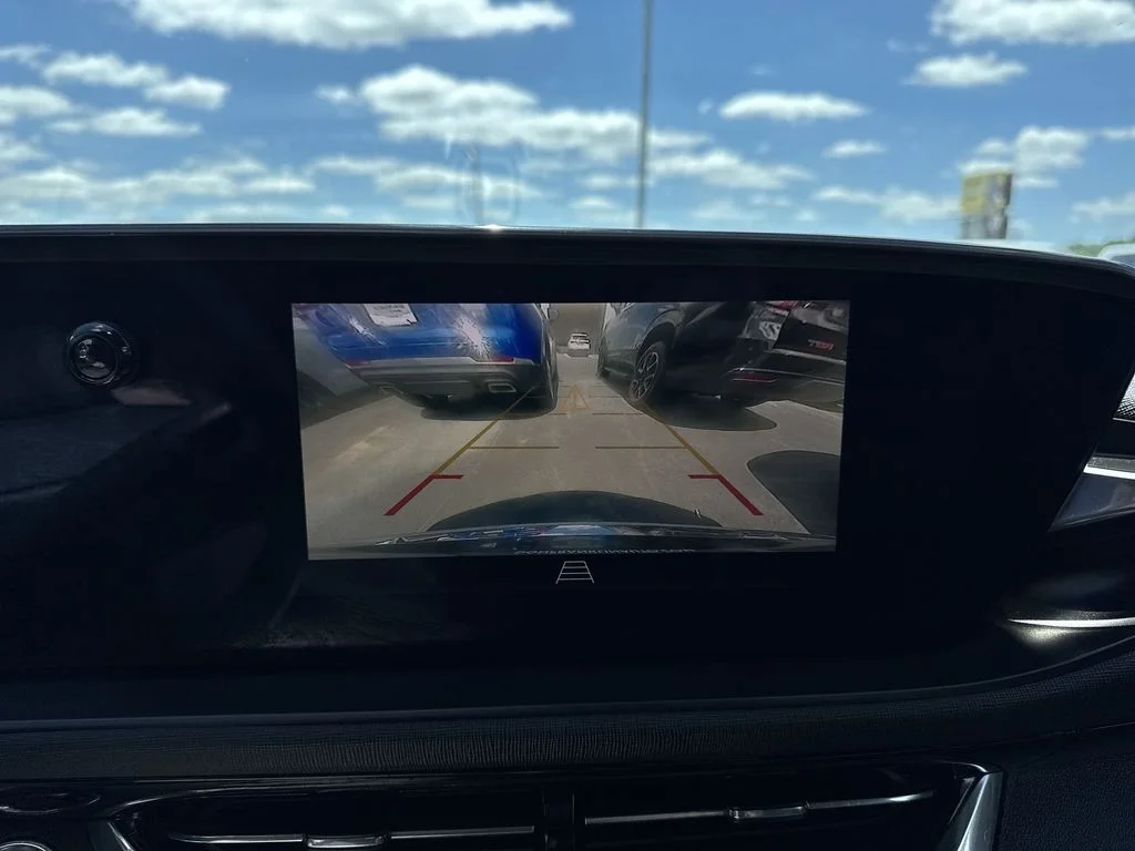 Certified Used 2024 Black Buick Avenir image 17