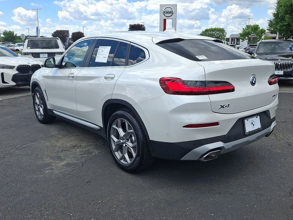 Certified Used 2023 White Metallic BMW xDrive30i image 4