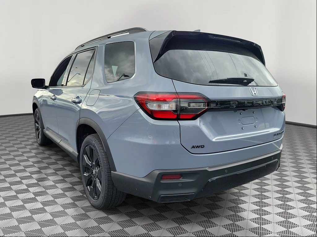 Certified Used 2026 Sonic Gray Pearl Honda Black Edition image 37