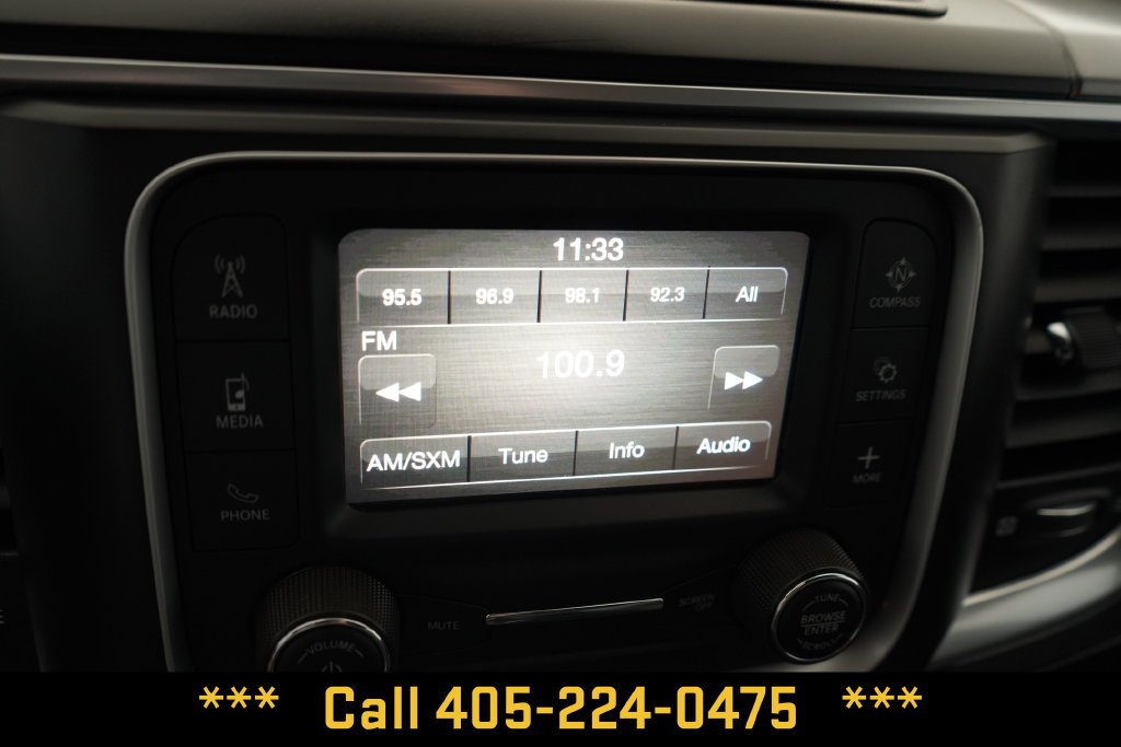 Used 2024 White Ram Warlock image 32