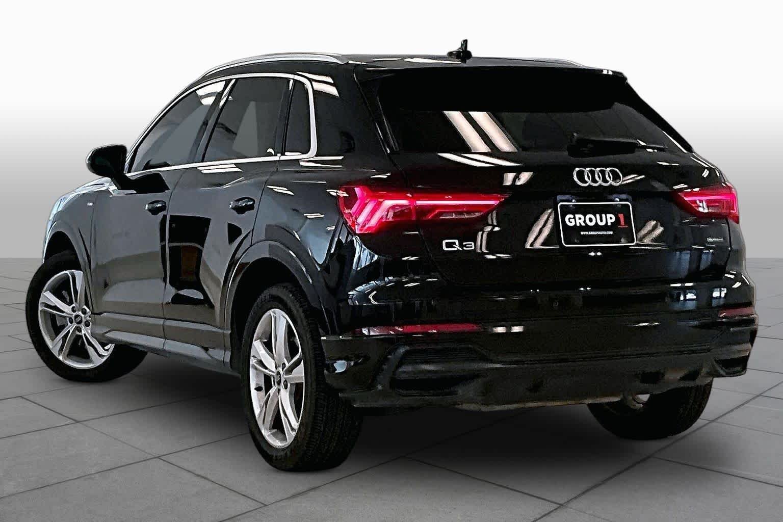 Used 2022 Chronos Gray Metallic Audi S line Premium image 11