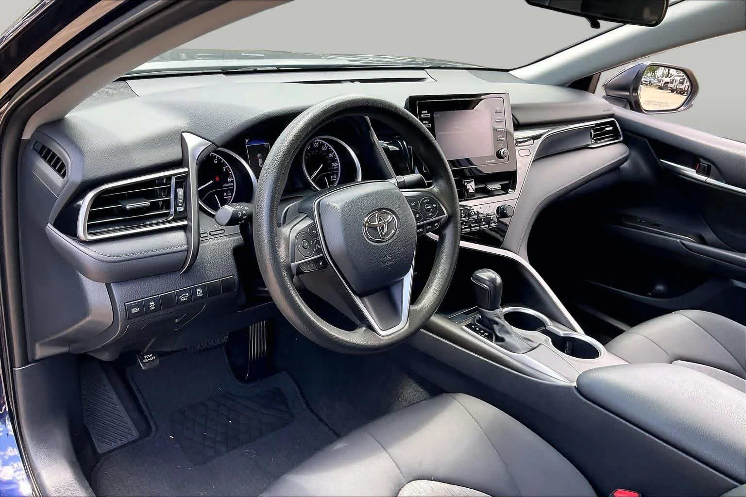 Used 2021 Blueprint Toyota LE image 17