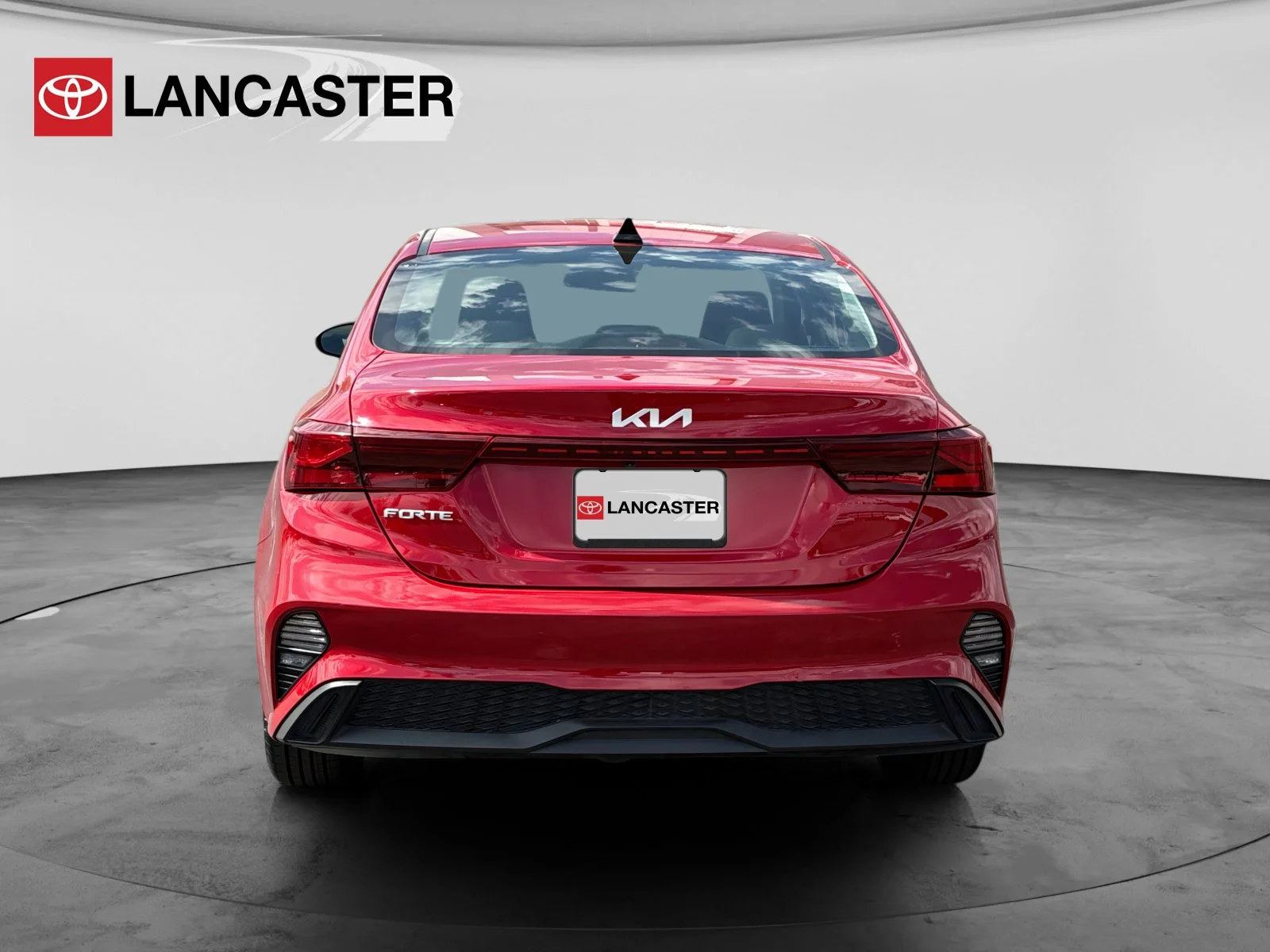 Used 2024 Currant Red Kia LXS image 6