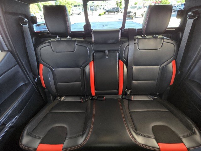 Used 2024 Silver Ford Raptor image 21