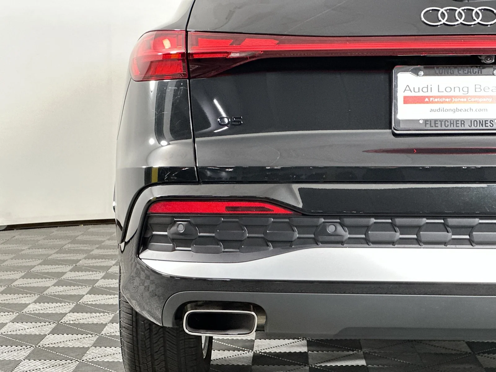 Used 2025 Mythos Black Metallic Audi Prestige image 17
