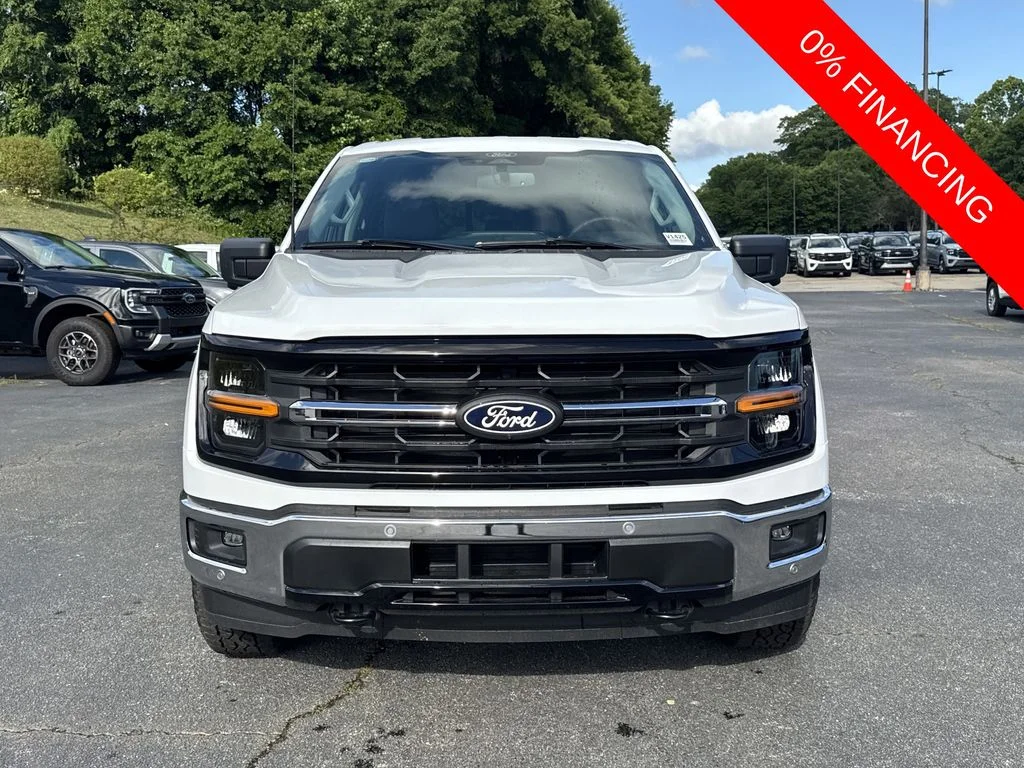 New 2026 White Ford XLT image 2